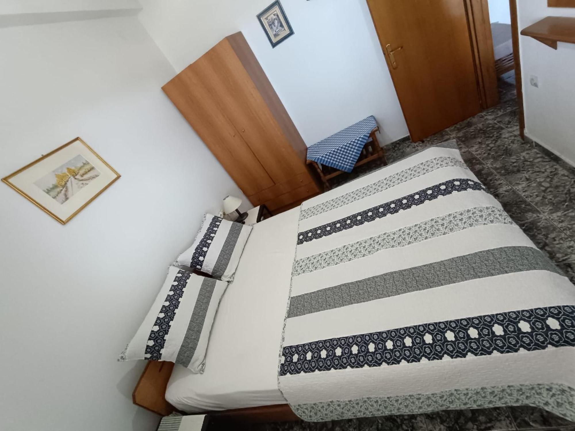 Peristerianos Apartments Nea Skioni Eksteriør billede